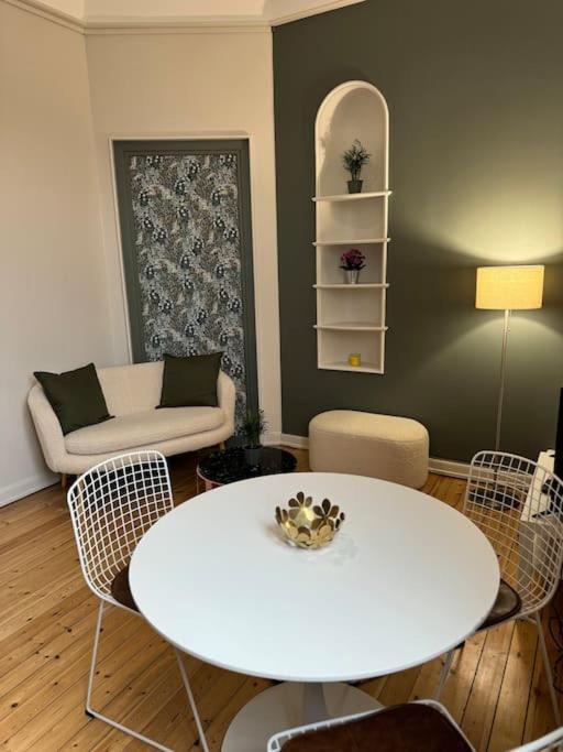 Apartament Oslo, Hyper Centre, Proche Gare, Marche Boulingrin Reims Zewnętrze zdjęcie